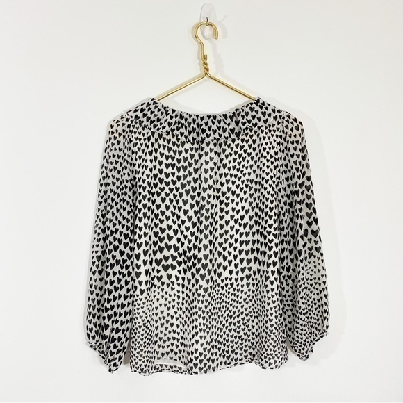J. Crew Small Allover Heart Print Ruffle Front White Black‎ Blouse Top - Picture 5 of 10